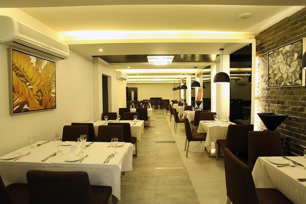 Galesia Hotel & Resort - Dhaka Bagian luar foto